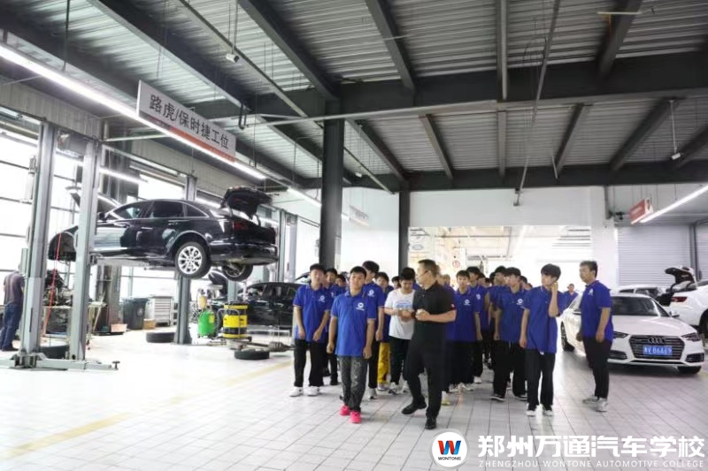 企業研學游，開啟就業新視角