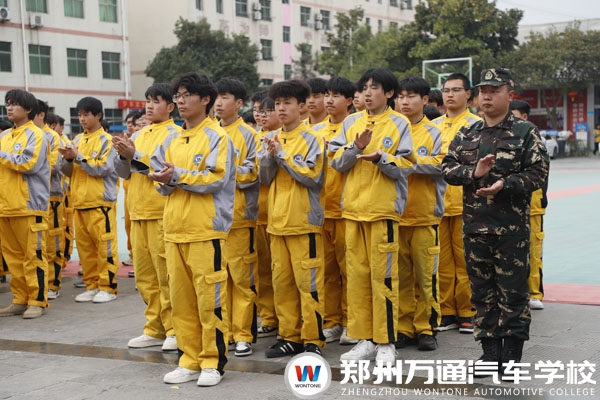 軍訓3.142.jpg