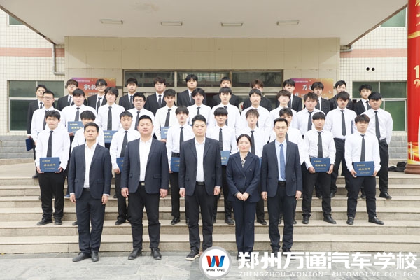 多樣青春，揚帆起航|畢業典禮圓滿結束
